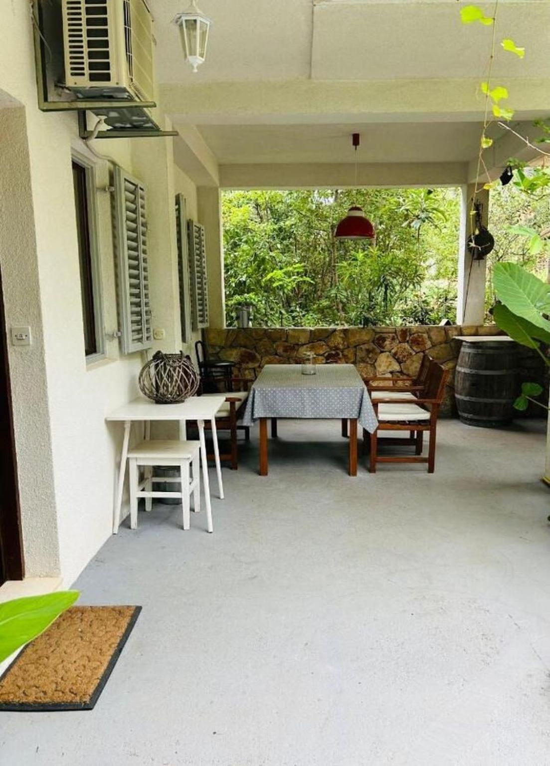 Matkov - Quite And Peaceful Location Apartment