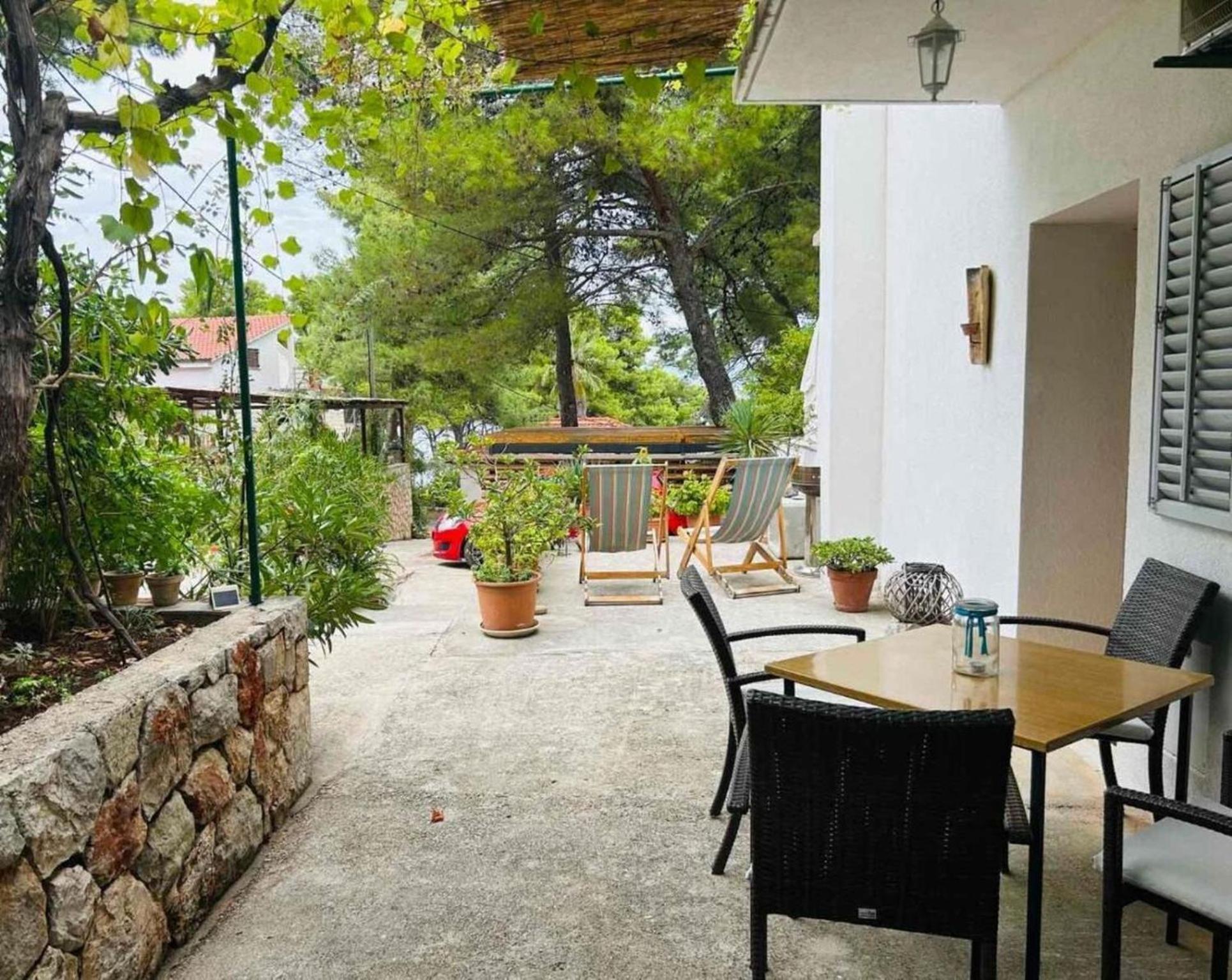 Matkov - Quite And Peaceful Location Appartement Jelsa (Hvar)
